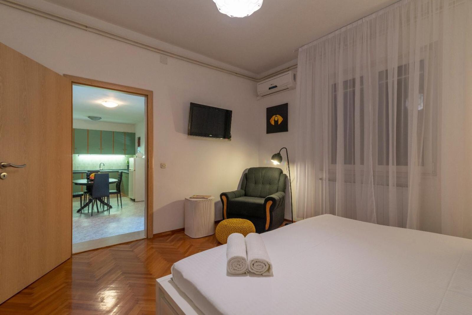 Karmen Trogir